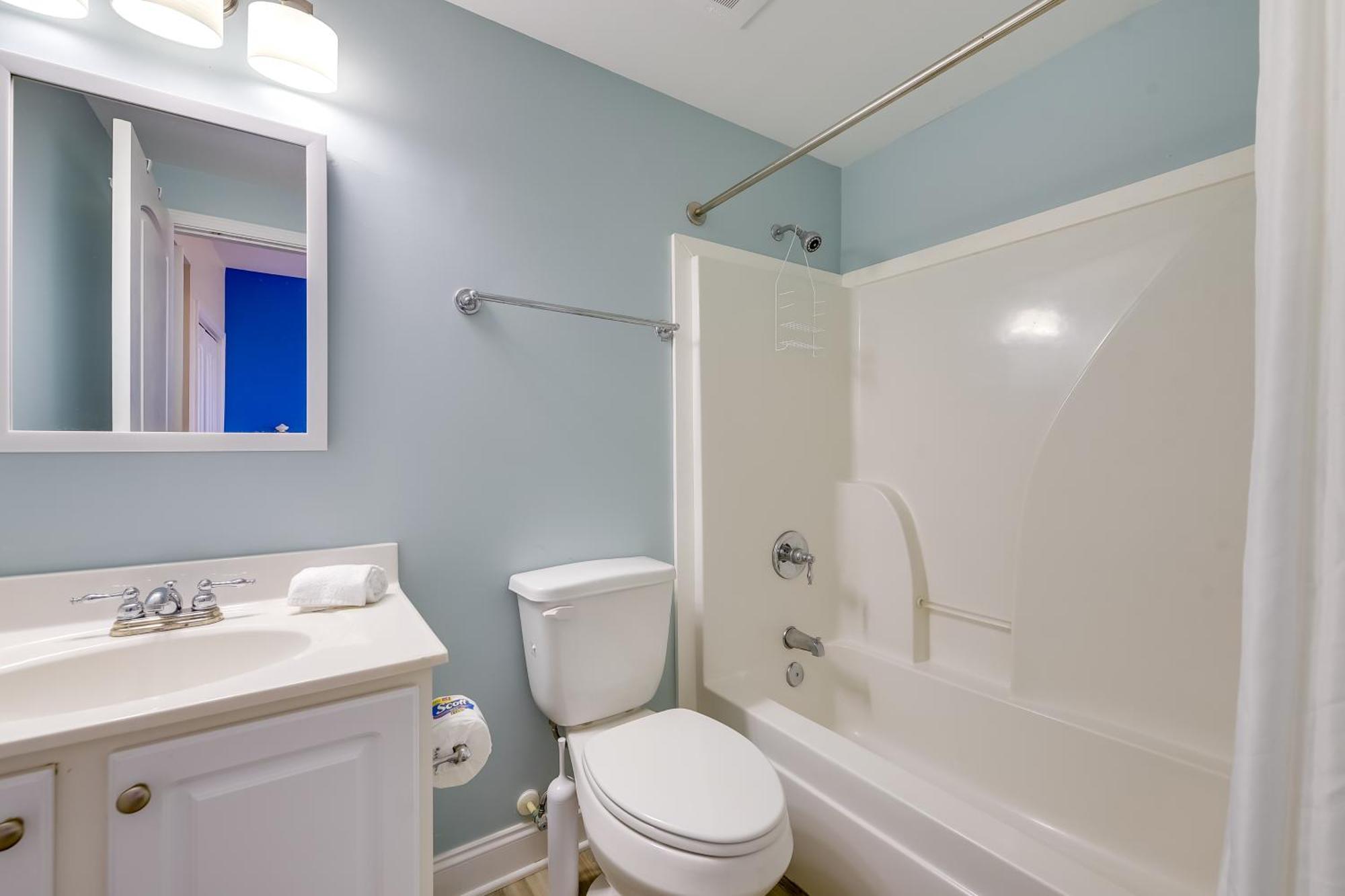 Roomy North Myrtle Beach Condo, Walk To Beach Εξωτερικό φωτογραφία