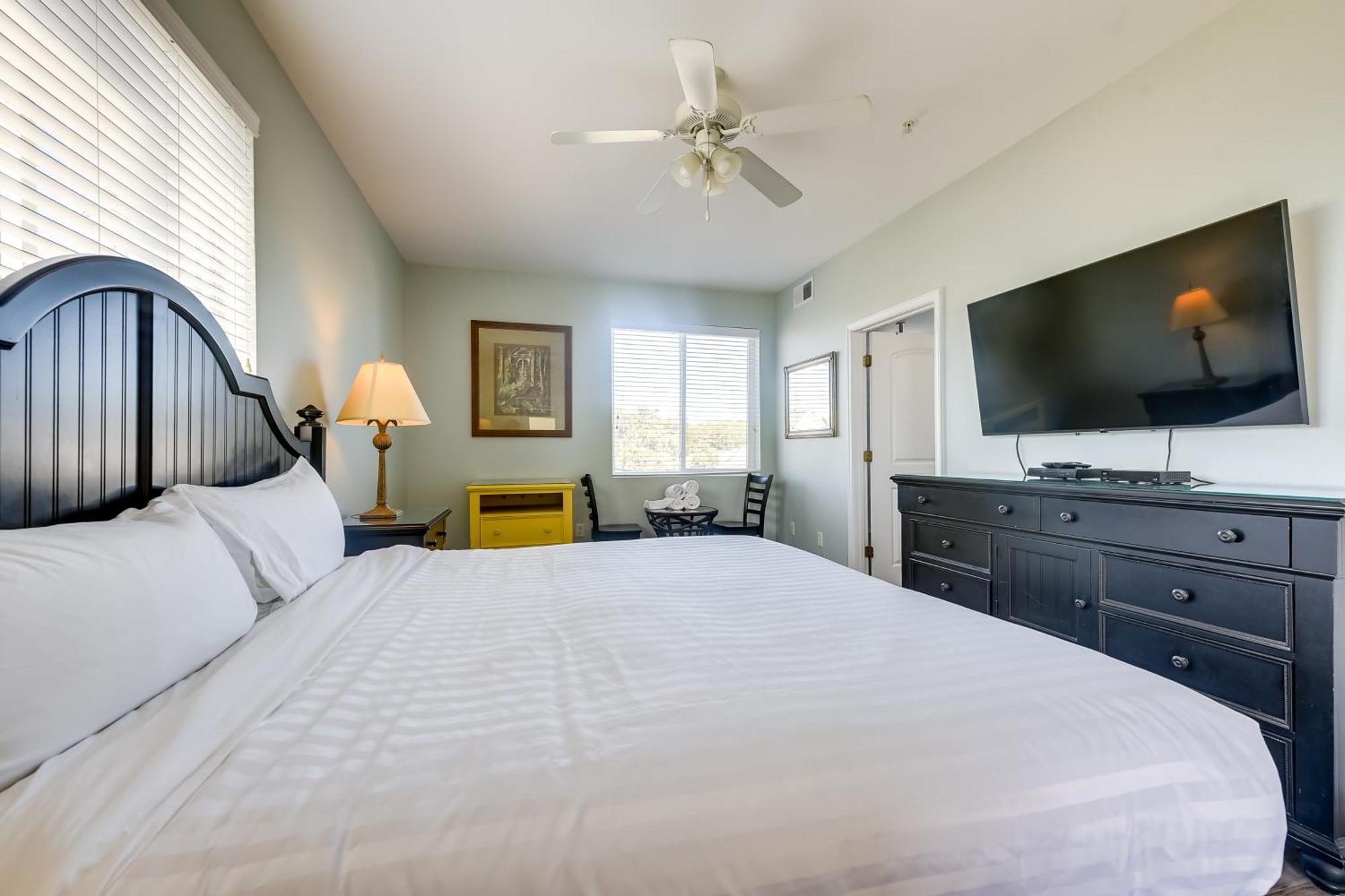Roomy North Myrtle Beach Condo, Walk To Beach Εξωτερικό φωτογραφία